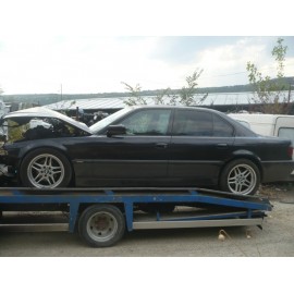 BMW 730d 193к.с (e-38) 2001г.