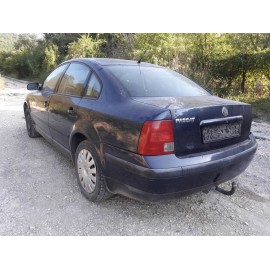 VW Passat 1.6 i, 101 к.с., 98 г