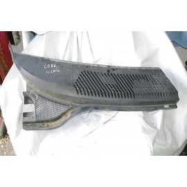 кора пластмаса под чистачки дясна RENAULT MEGANE SCENIC 2,0i Автоматик 1999 г.